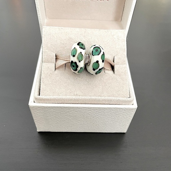 Trollbeads Jewelry - Trollbeads green leopard beads